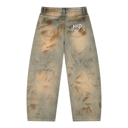 "Halfway dead" jeans