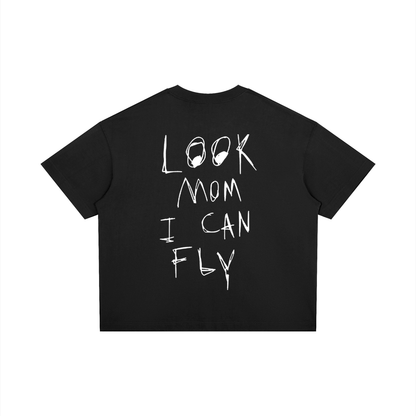 “Look mom i can fly” black tee