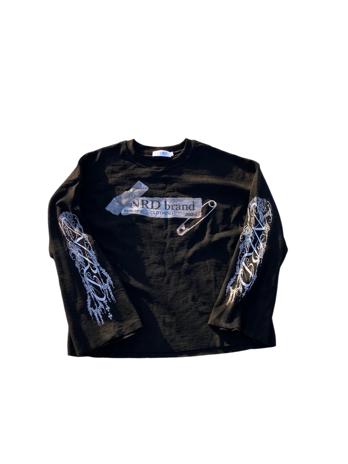 black mysterious longsleeve